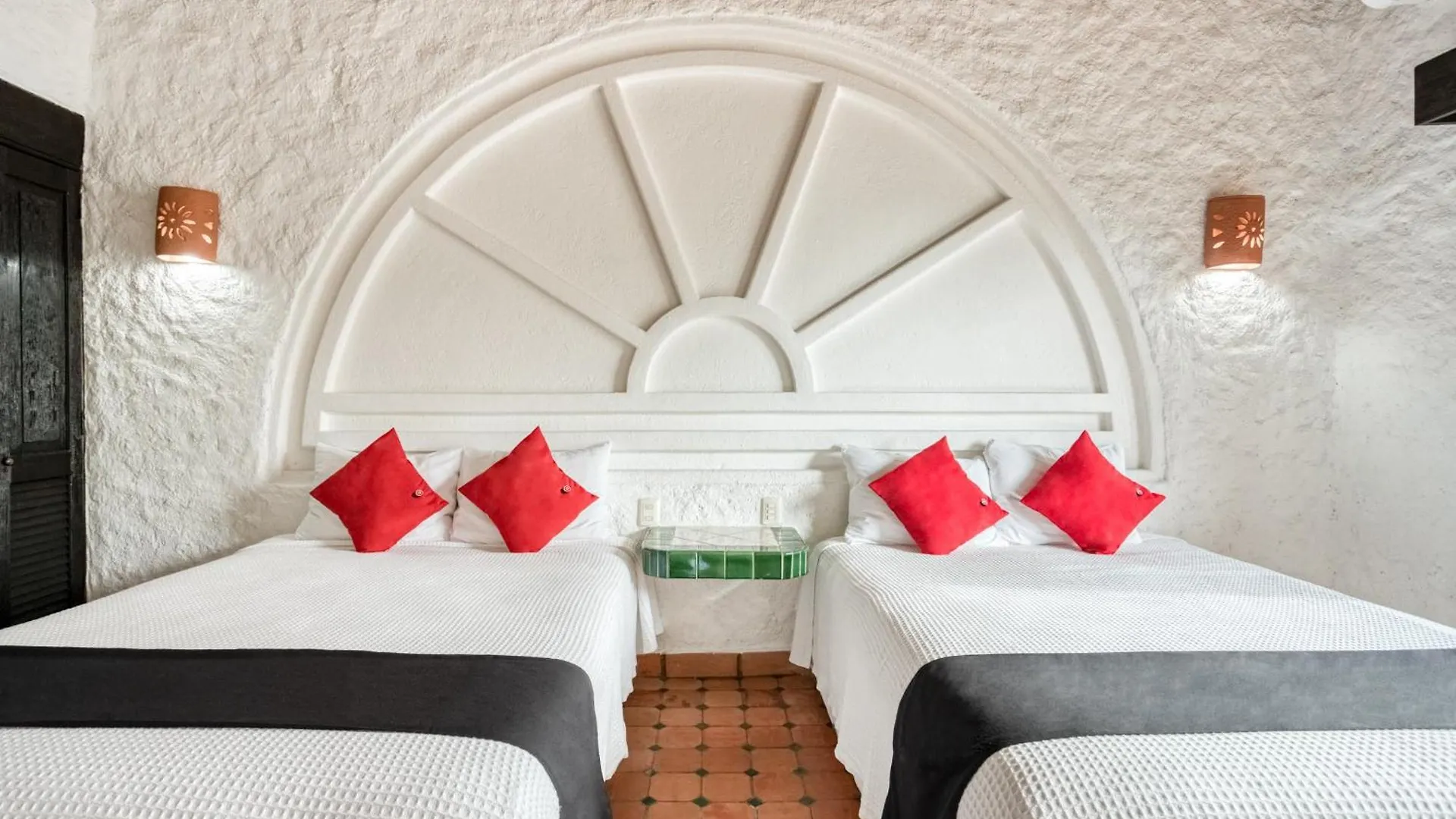Capital O Mimi Del Mar, Playa Del Carmen Hotel Mexico
